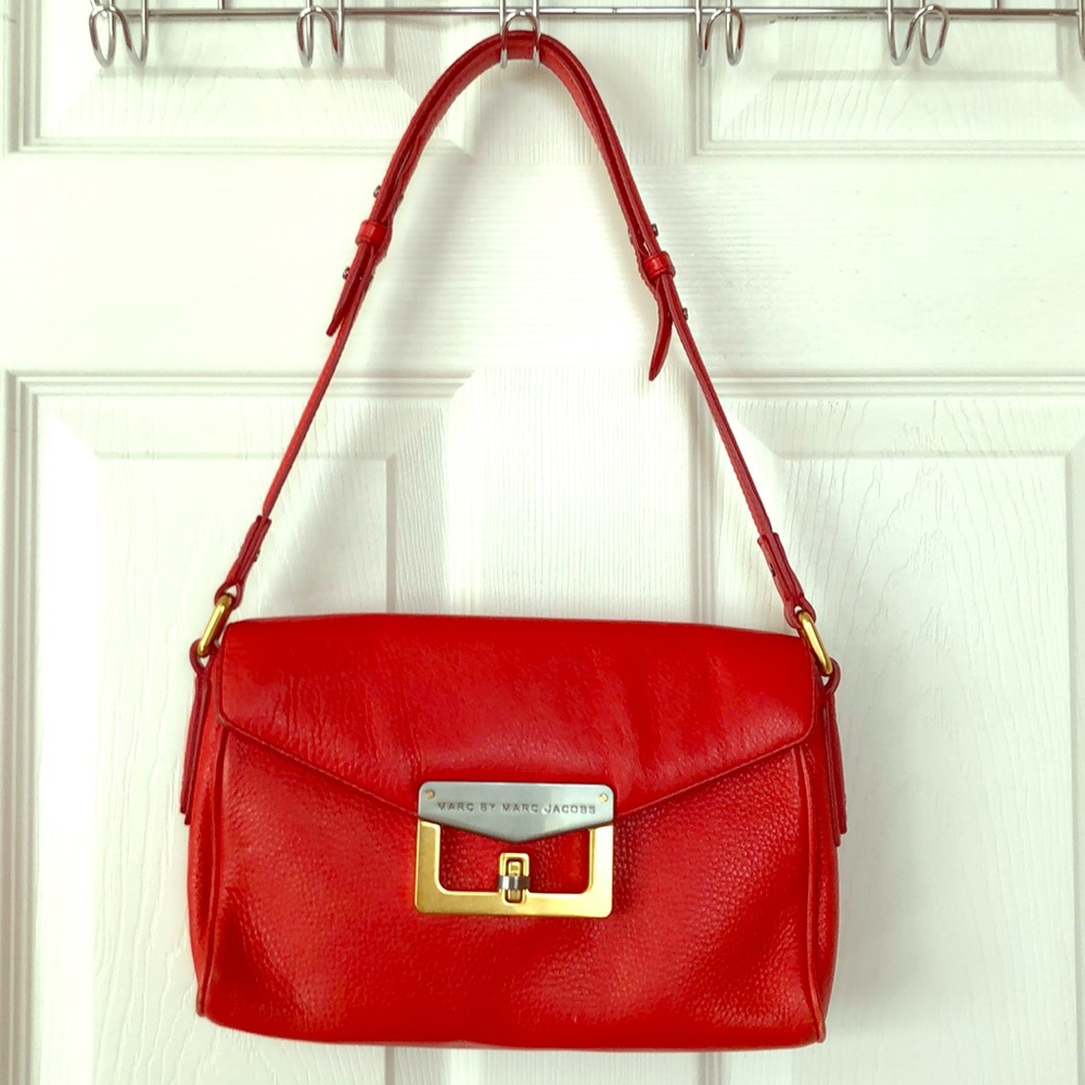 Marc by Marc Jacobs shoulder bag poppy color